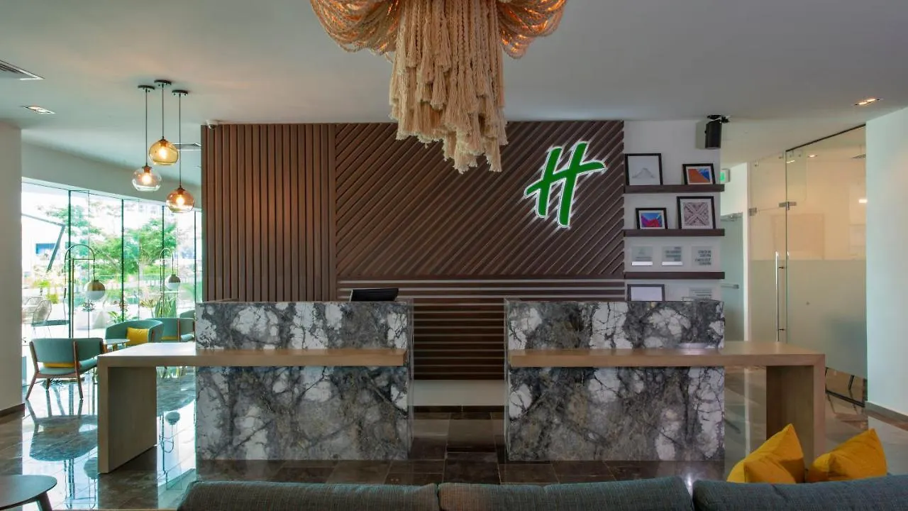 Holiday Inn & Suites - Merida La Isla By Ihg